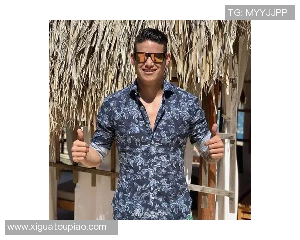 冬天足球球星如何保暖兼顾专业表现穿搭揭秘